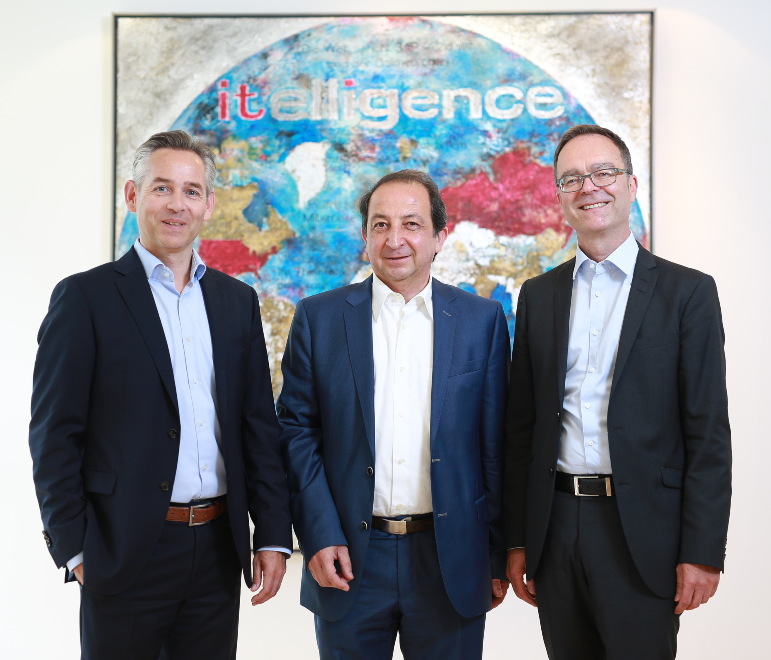 itelligence wird Kernunternehmen und 200. Mitglied im it´s OWL e.V.